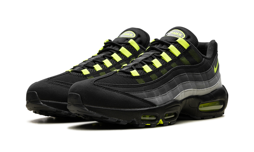 "Black Neon" Air Max 95 FV4710 001 - product image from the listing.