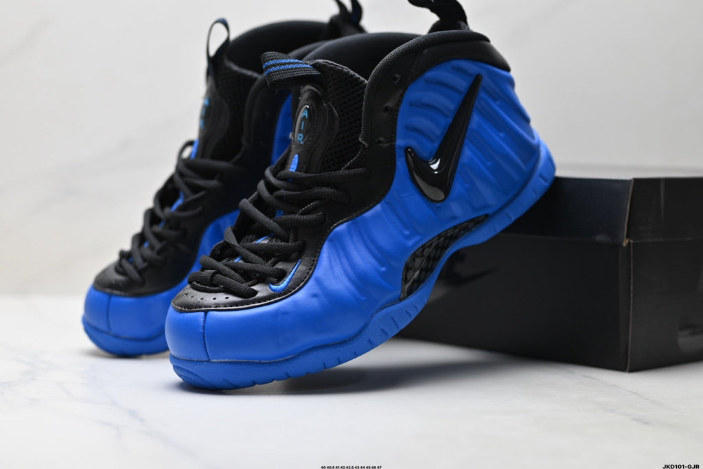 Nike Air Foamposite One Penny Hardaway Sneakers in Blue - product image from the listing.