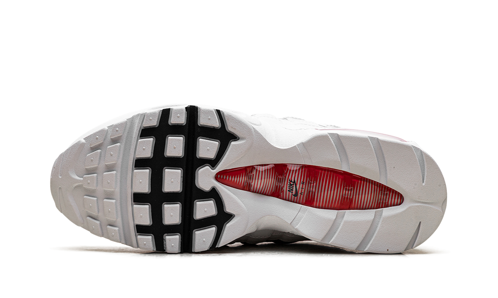 "Big Bubble England" Air Max 95 SE IQ0176 100 - product image from the listing.