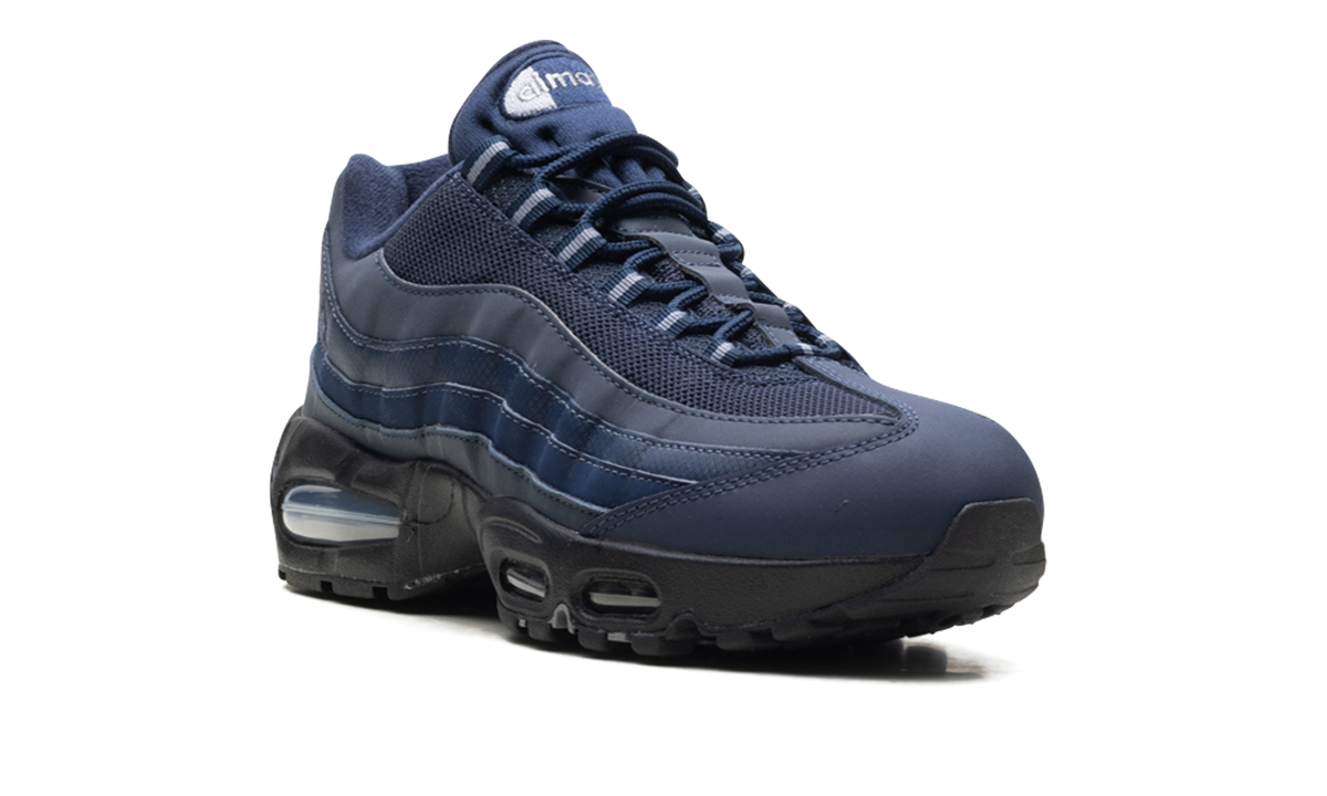 "Big Bubble Obsidian" Air Max 95 IM5987 451 - product image from the listing.