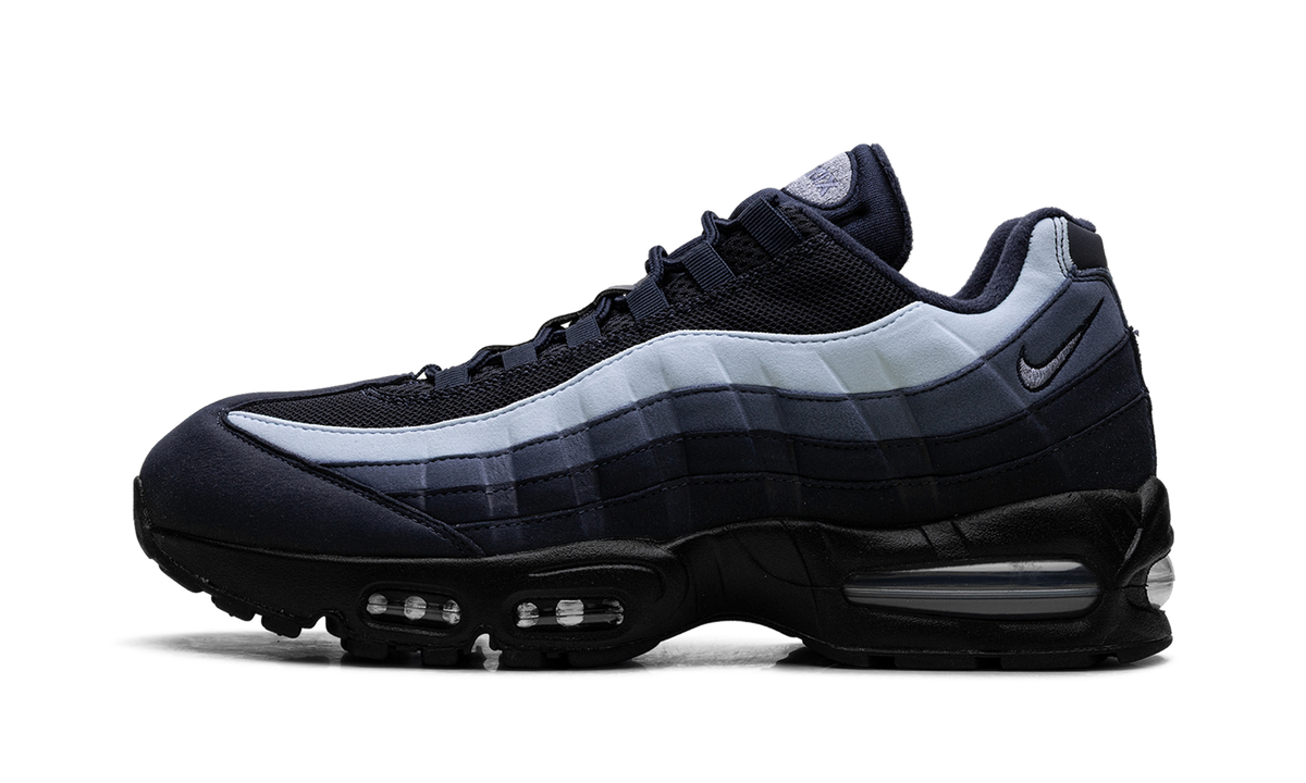"Big Bubble Obsidian" Air Max 95 OG IH4457 400 - product image from the listing.