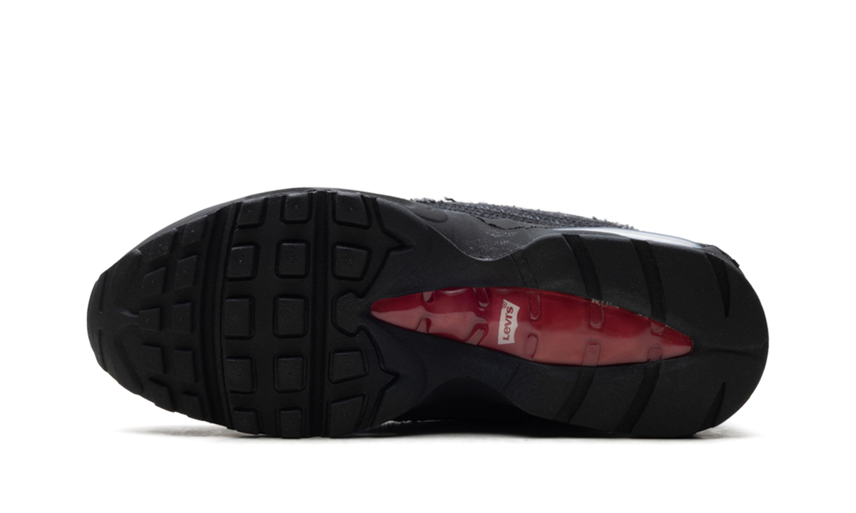 Black" HM4743 001 - Air Max 95 OG "Levi's Denim - product image from the listing.