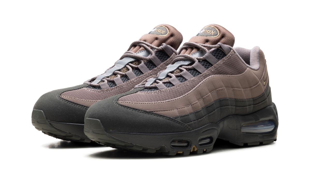 "Mink Brown/Newsprint" Air Max 95 Big Bubble OG HM4740 200 - product image from the listing.