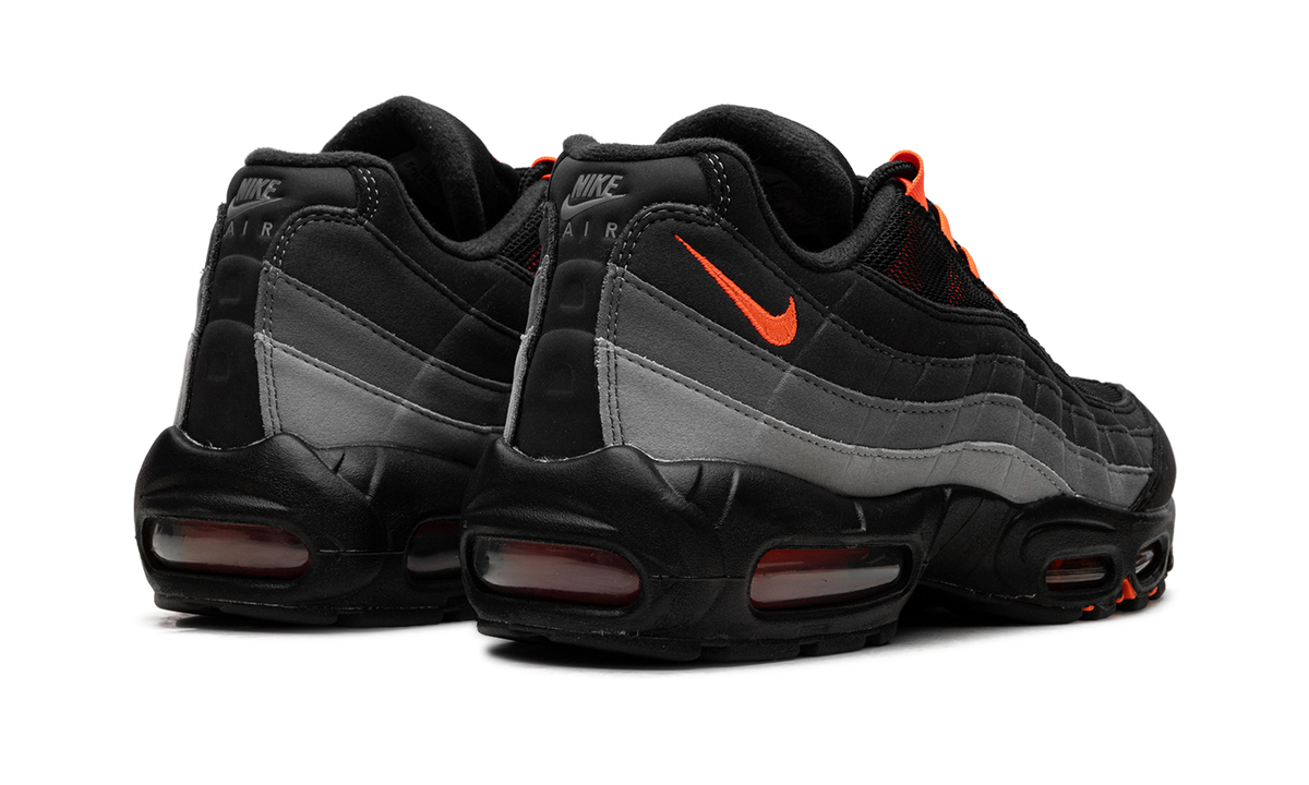 "Black Hyper Crimson" AIr Max 95 FV4710 002 - product image from the listing.