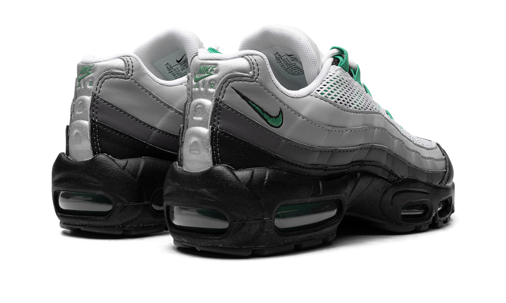 Women's AIR MAX 95 NEXT NATURE "Stadium Green" DH8015 002 - product image from the listing.