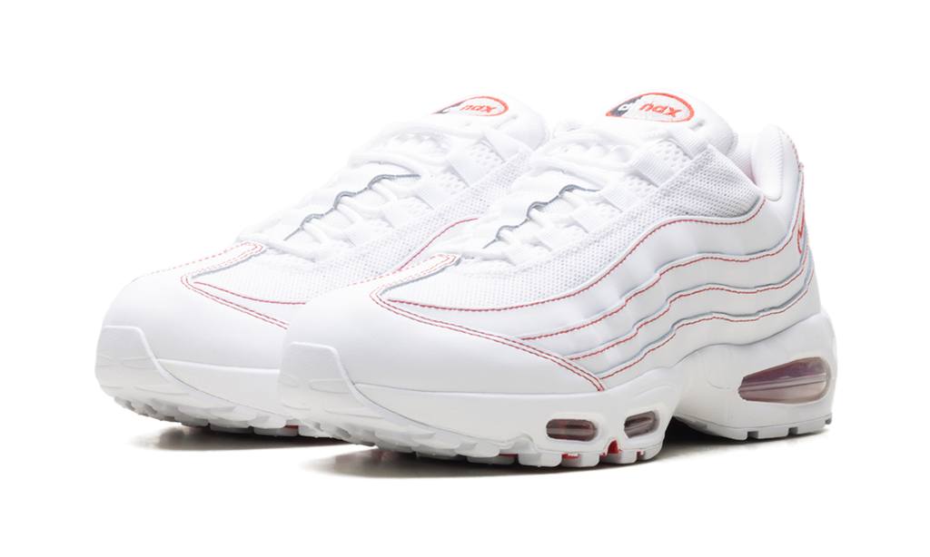 "Big Bubble White University Red" Air Max 95 OG IB7936 100 - product image from the listing.