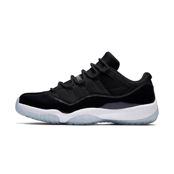 "Space Jam" AIR JORDAN 11 LOW - product image from the listing.