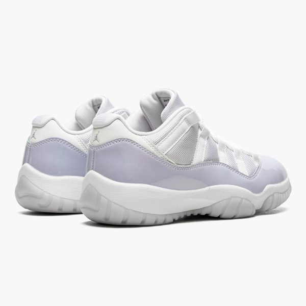 Women's AIR JORDAN 11 LOW "PURE VIOLET" - product image from the listing.