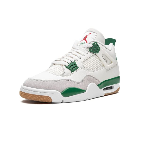 "Pine Green" AIR JORDAN 4 RETRO SB - product image from the listing.