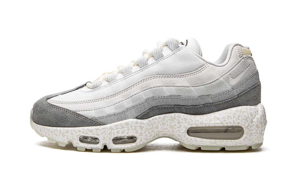 "Light Bone-Glow in the Dark" Air Max 95 QS DV2593 100 - product image from the listing.
