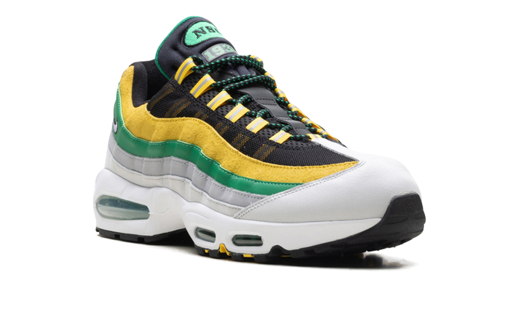 "Yardrunners Norfolk State" Air Max 95 IO8310 001 - product image from the listing.