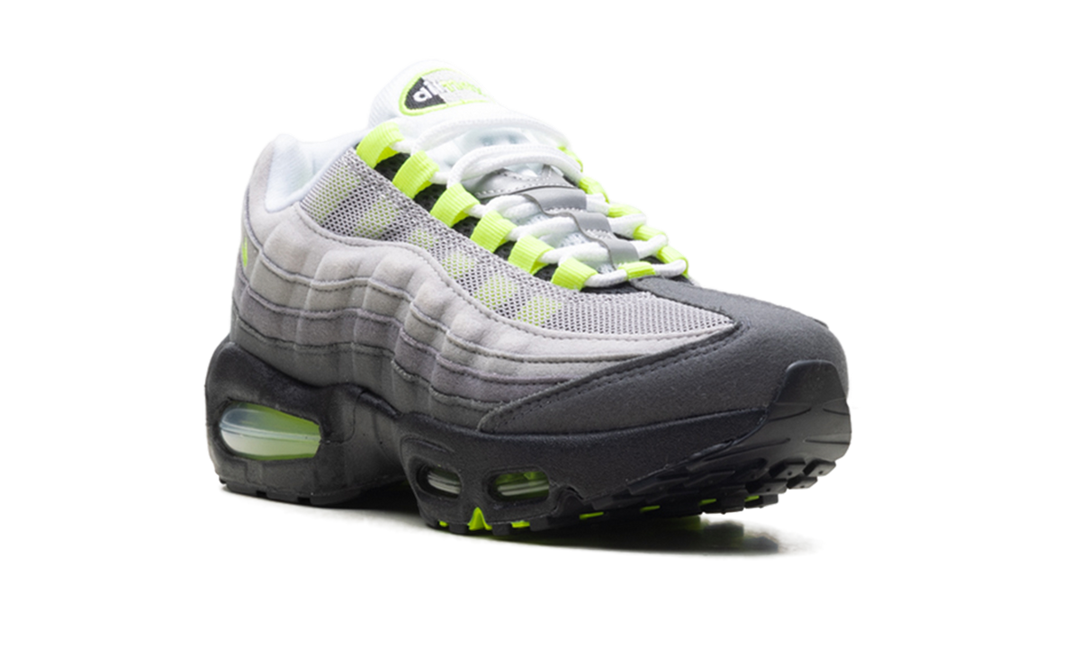 "Big Bubble Neon - 2025/2026" Air Max 95 OG GS HF7054 050 - product image from the listing.
