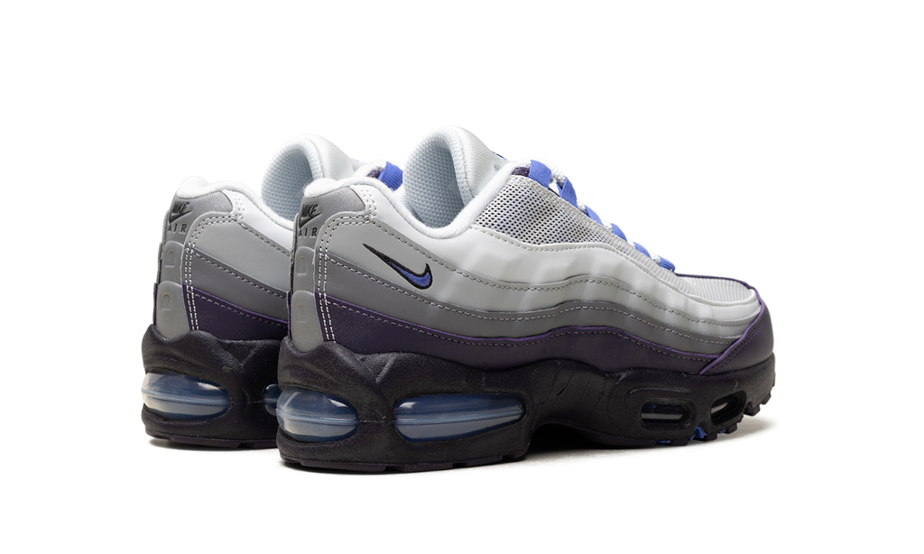 "Photon Dust / Sapphire Raisin" Air Max 95 GS II4130 017 - product image from the listing.