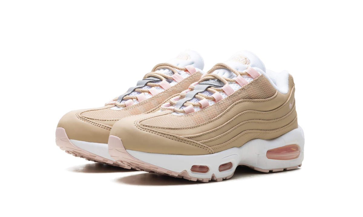 "Kith - Linen" Air Max 95 GS IM6039 201 - product image from the listing.