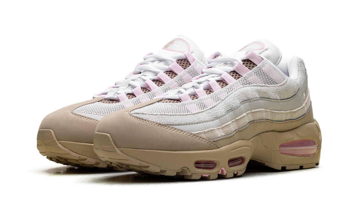 Women's Air Max 95 "Linen" IB6396 201 - product image from the listing.