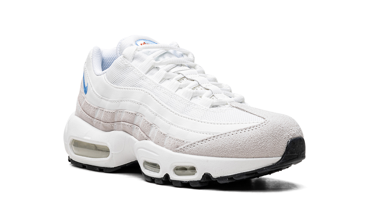 Women's AIR MAX 95 MNS "Summit White University Blue" DJ9981 100 - product image from the listing.