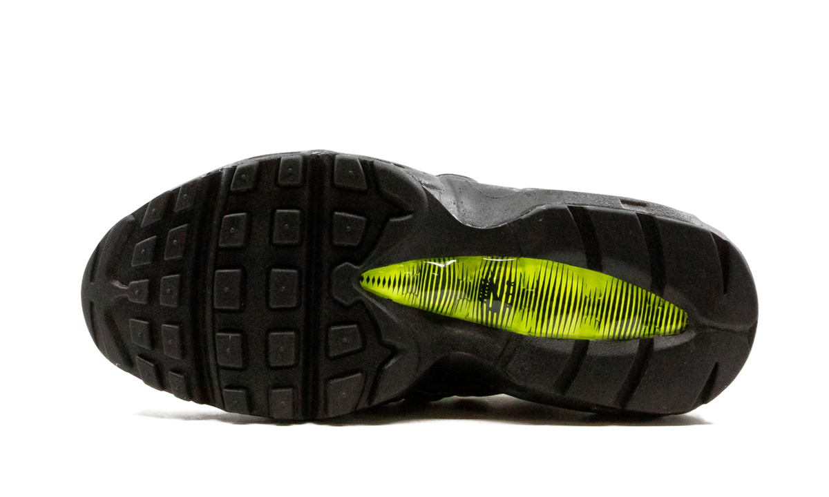 "Neon 2020" Air Max 95 OG GS CZ0910 001 - product image from the listing.