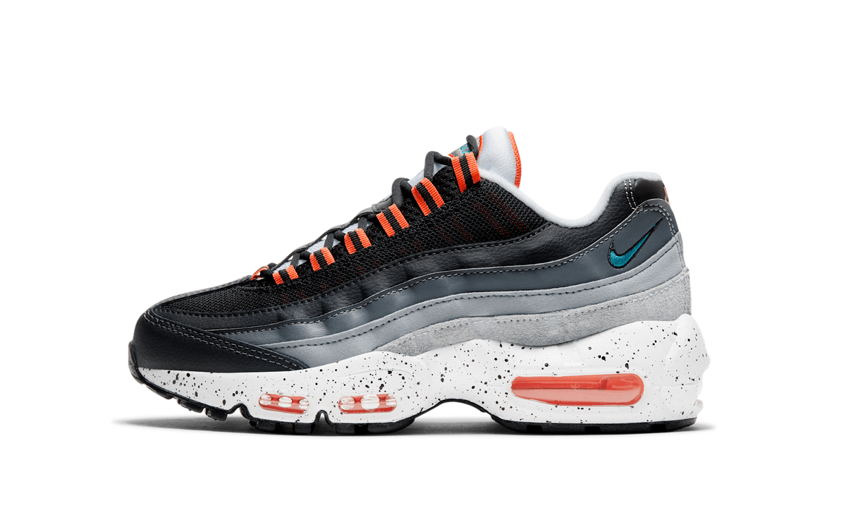 "Black Aquamarine" Air Max 95 Recraft GS CJ3906 008 - product image from the listing.