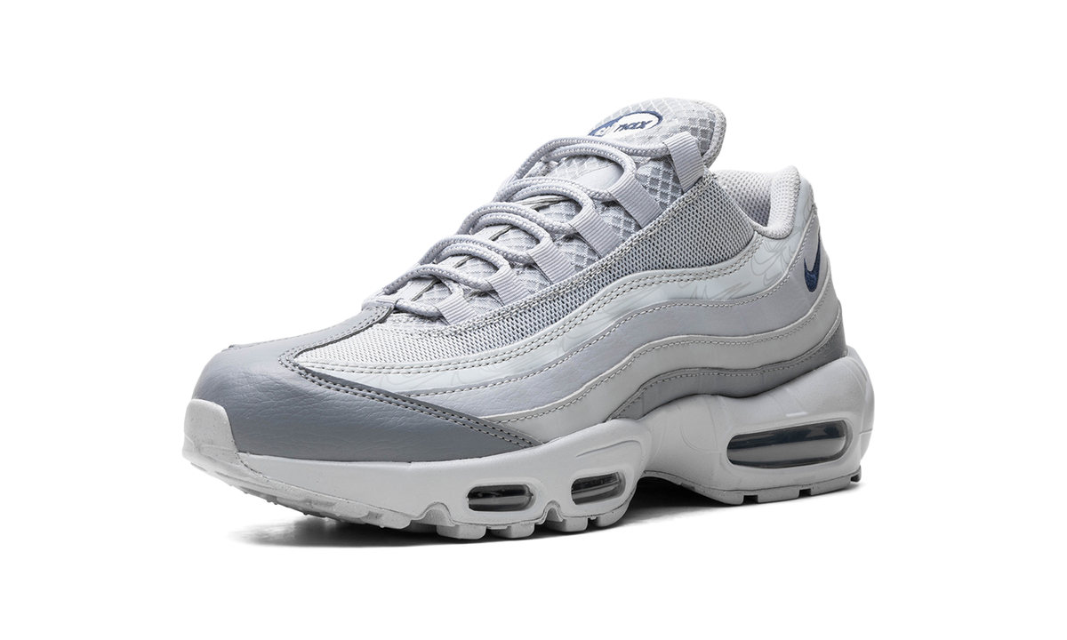 "Wolf Grey Midnight Navy" Air Max 95 FD0663 001 - product image from the listing.