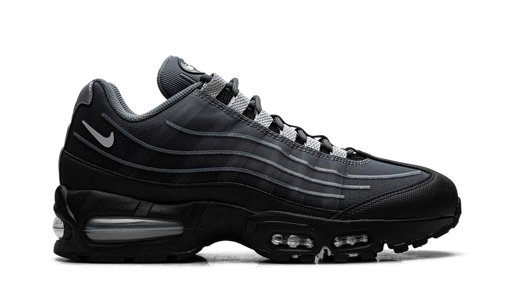 "Big Bubble - Tech Black" Air Max 95 IH7853 001 - product image from the listing.