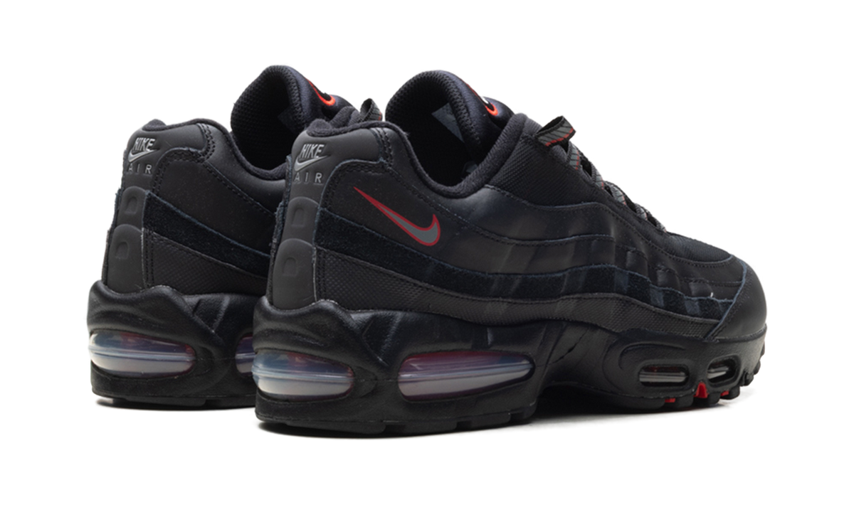 "Black University Red" Air Max 95 IH1228 003 - product image from the listing.