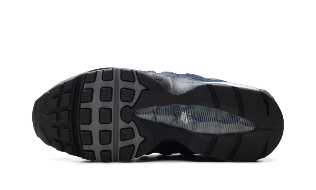 "Big Bubble Obsidian" Air Max 95 IM5987 451 - product image from the listing.