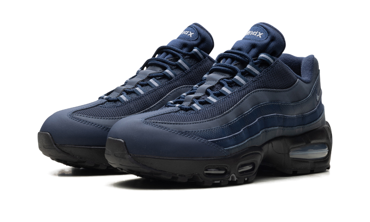 "Big Bubble Obsidian" Air Max 95 IM5987 451 - product image from the listing.