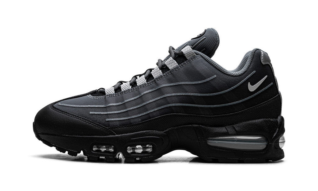 "Big Bubble - Tech Black" Air Max 95 IH7853 001 - product image from the listing.
