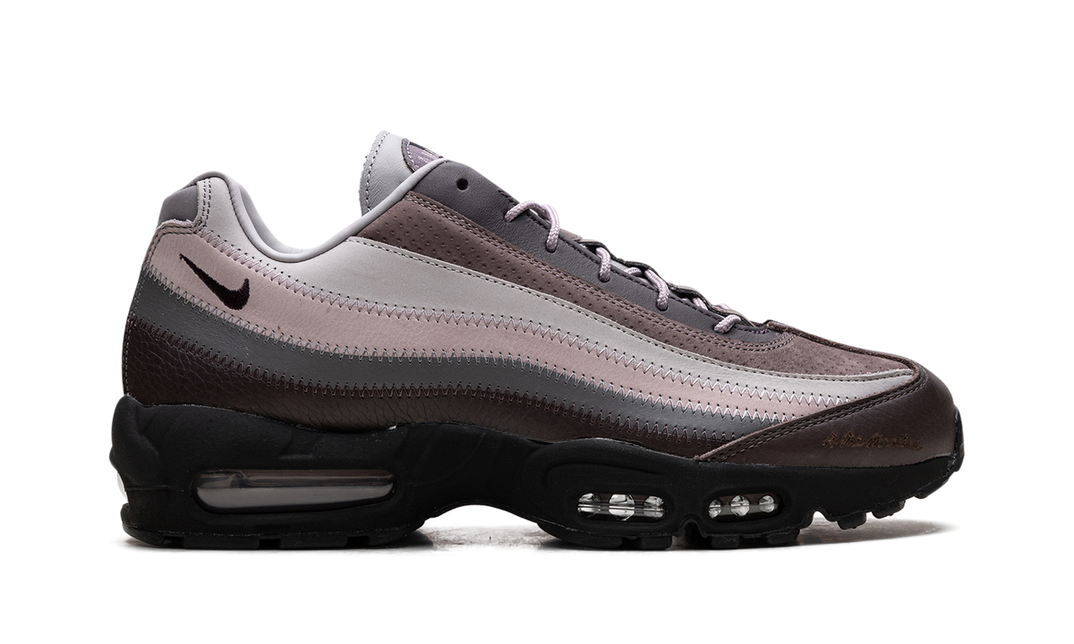 "A Ma Maniére - While You Were Sleeping" AIR MAX 95 FZ8743 200 - product image from the listing.