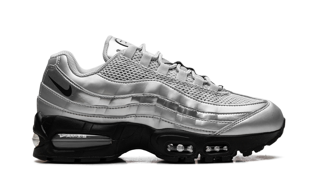 "Total 90 - Metallic Silver" Nike Air Max 95 IB6830 002 - product image from the listing.