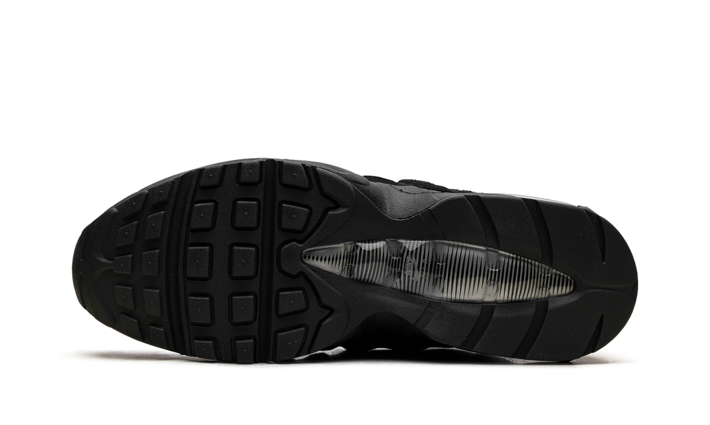 "Big Bubble Black Realtree Edge Camo" Air Max 95 IQ0302 010 - product image from the listing.