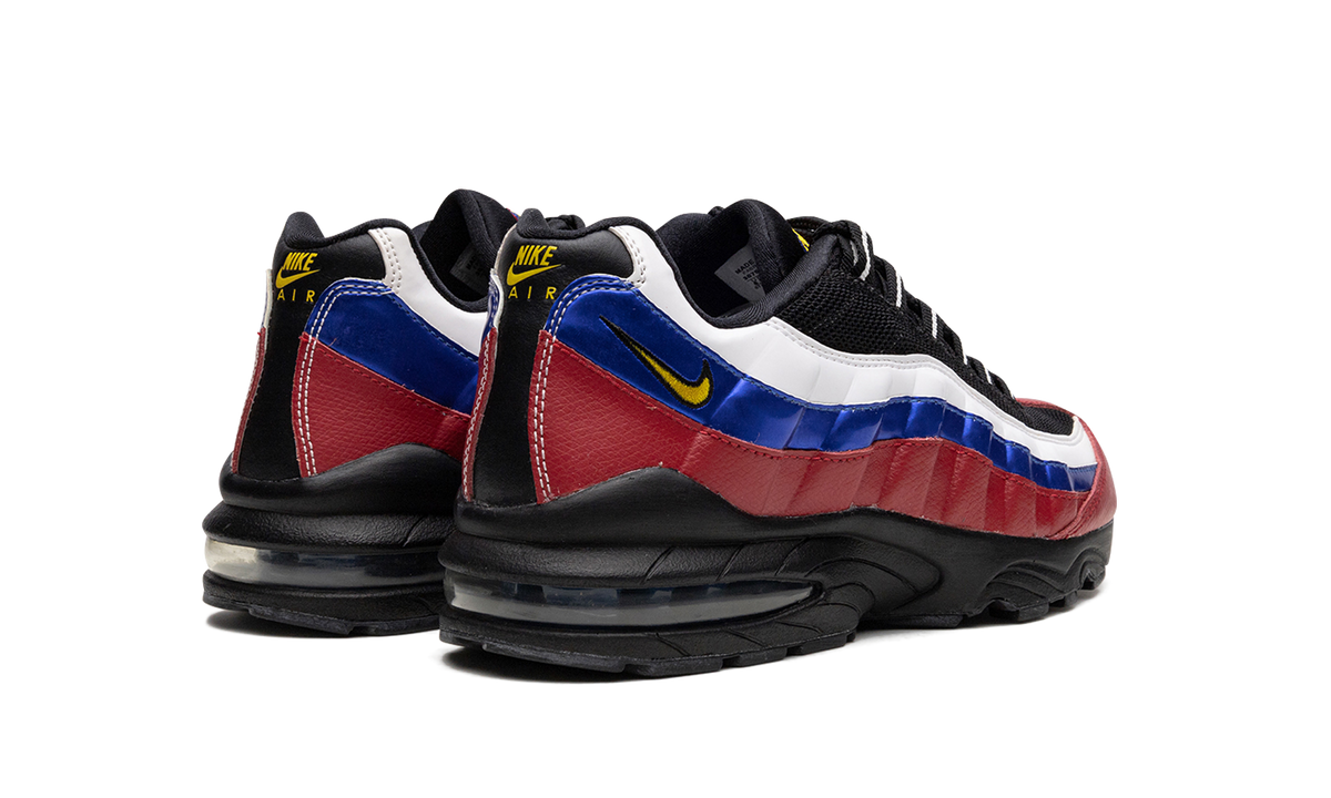 Air Max 95 GS 307565 074 - product photo shown in the listing for this item.