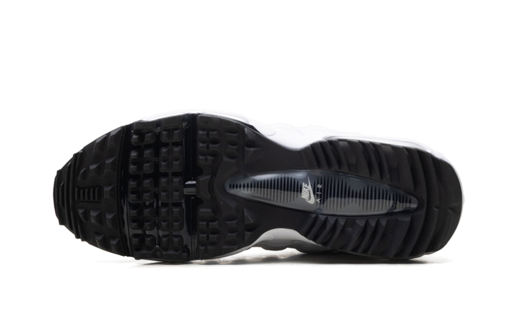 "White / Black" Nike Air Max 95 Golf HV4696 100 - product image from the listing.