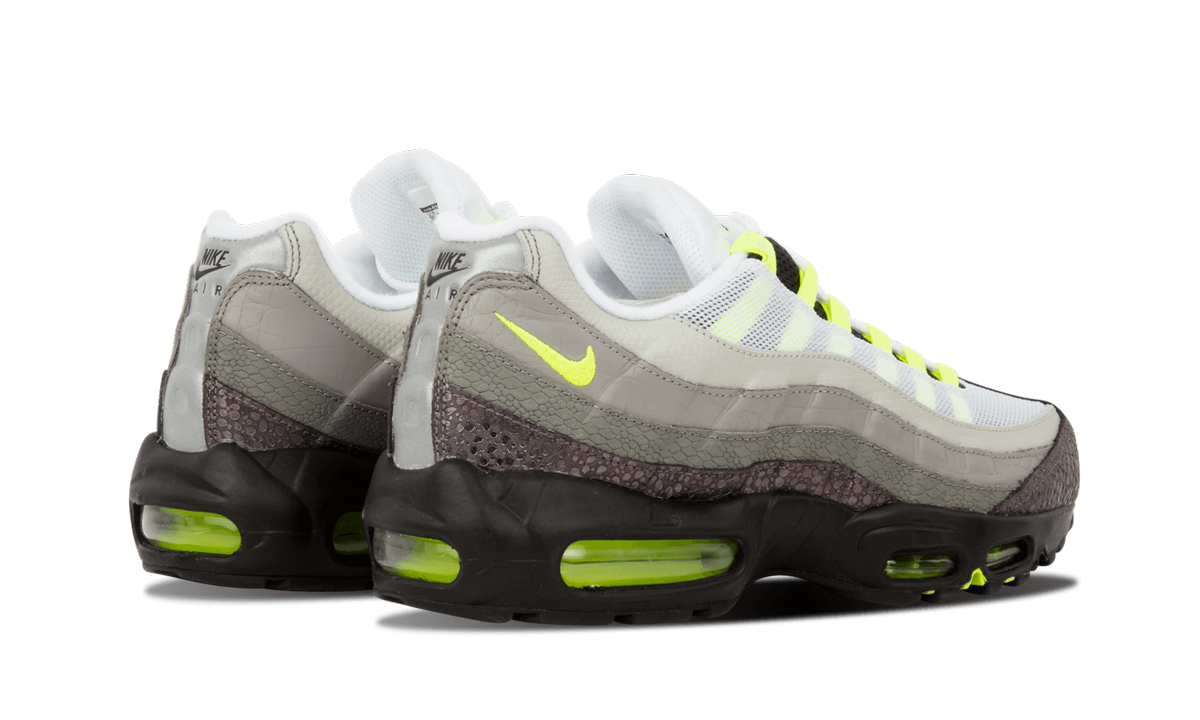 "Neon" Air Max 95 OG Premium 759986 071 - product image from the listing.