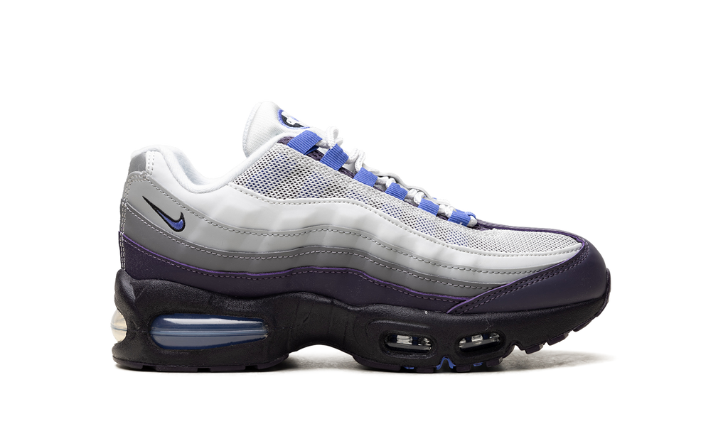 "Photon Dust / Sapphire Raisin" Air Max 95 GS II4130 017 - product image from the listing.