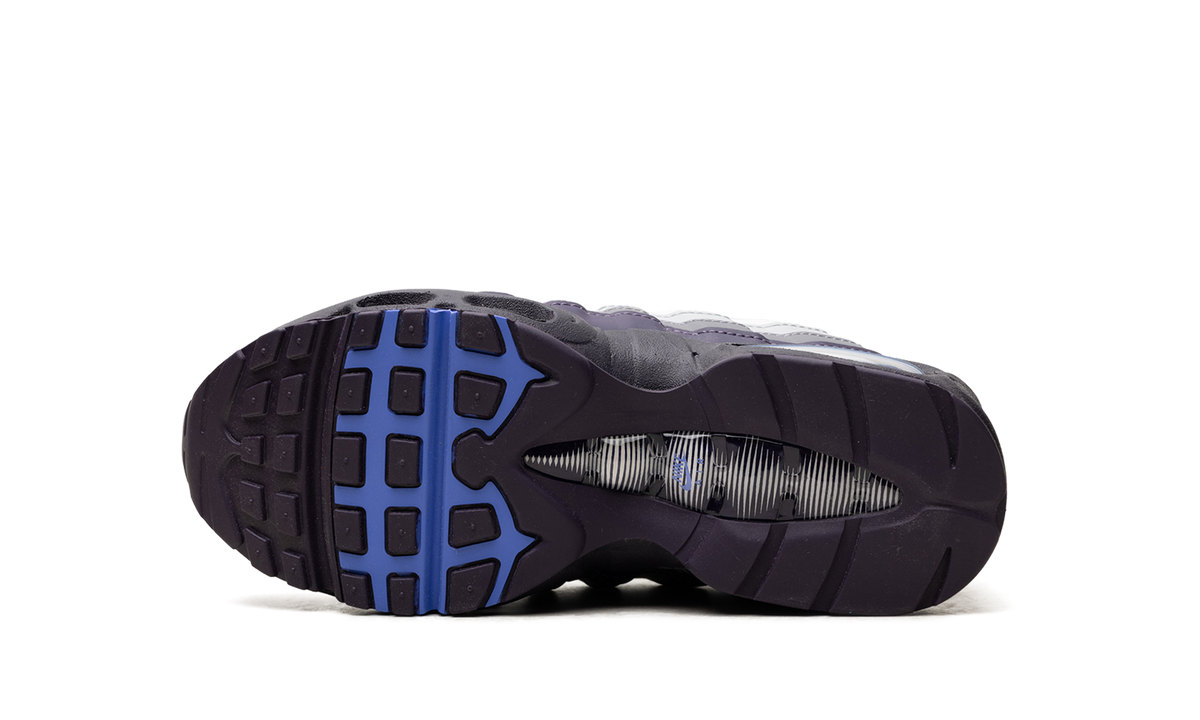 "Photon Dust / Sapphire Raisin" Air Max 95 GS II4130 017 - product image from the listing.