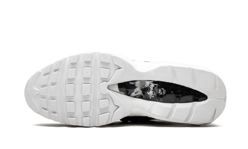"Stussy - Black" Air Max 95 834668 001 - product image from the listing.