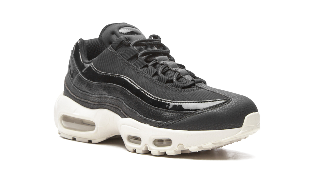 Women's AIR MAX 95 SE MNS "Black" AQ4138 001 - product image from the listing.