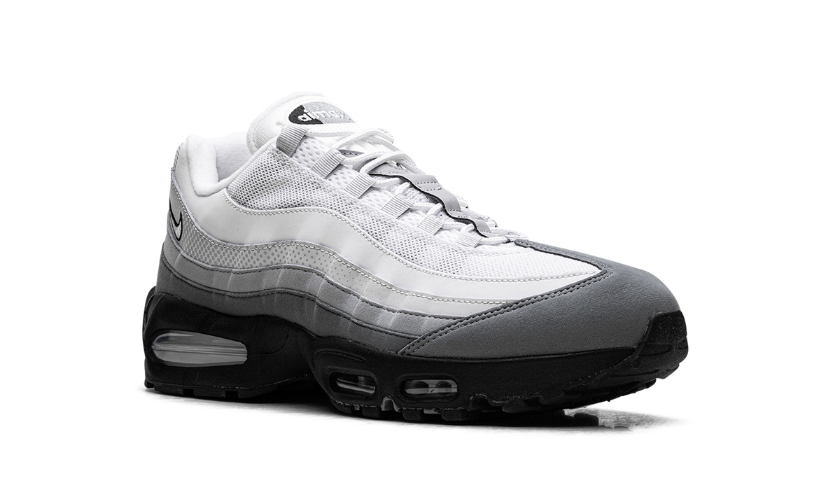 "Big Bubble Pure Platinum Wolf Grey" Air Max 95 IV5767 003 - product image from the listing.