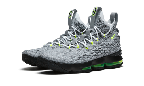"Air Max 95" Lebron 15 KSA AR4831 001 - product image from the listing.