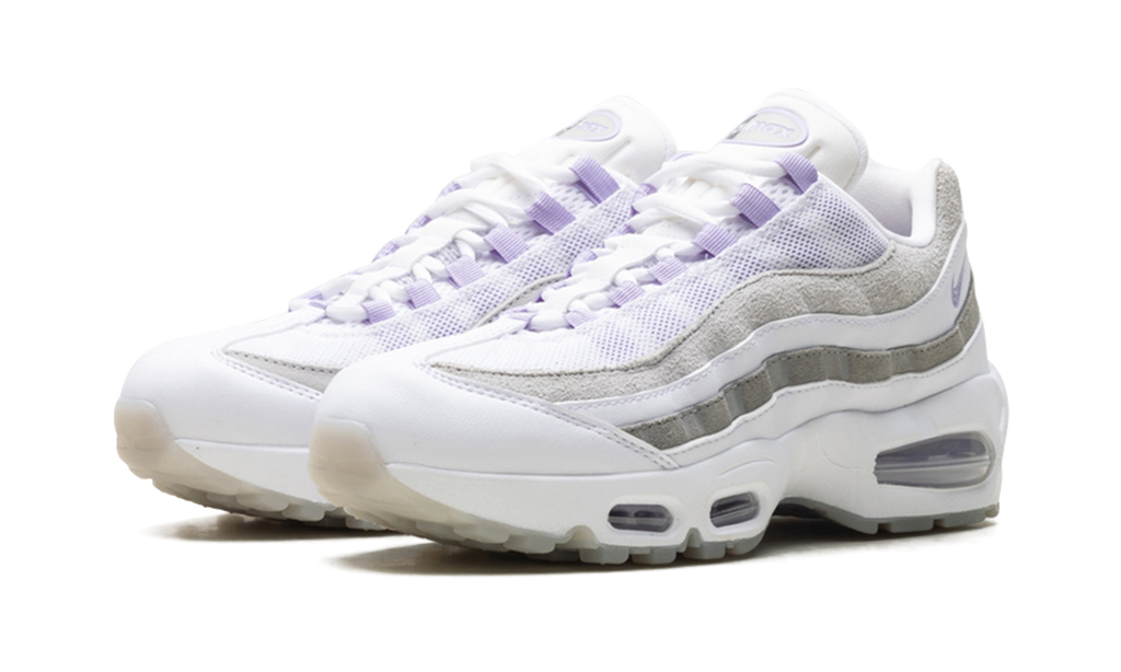 Women's Air Max 95 OG "Big Bubble Hydrangeas" IB6396 100 - product image from the listing.