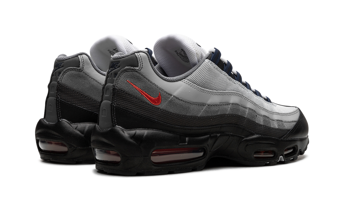 "Track Red" Air Max 95 DM0011 007 - product image from the listing.