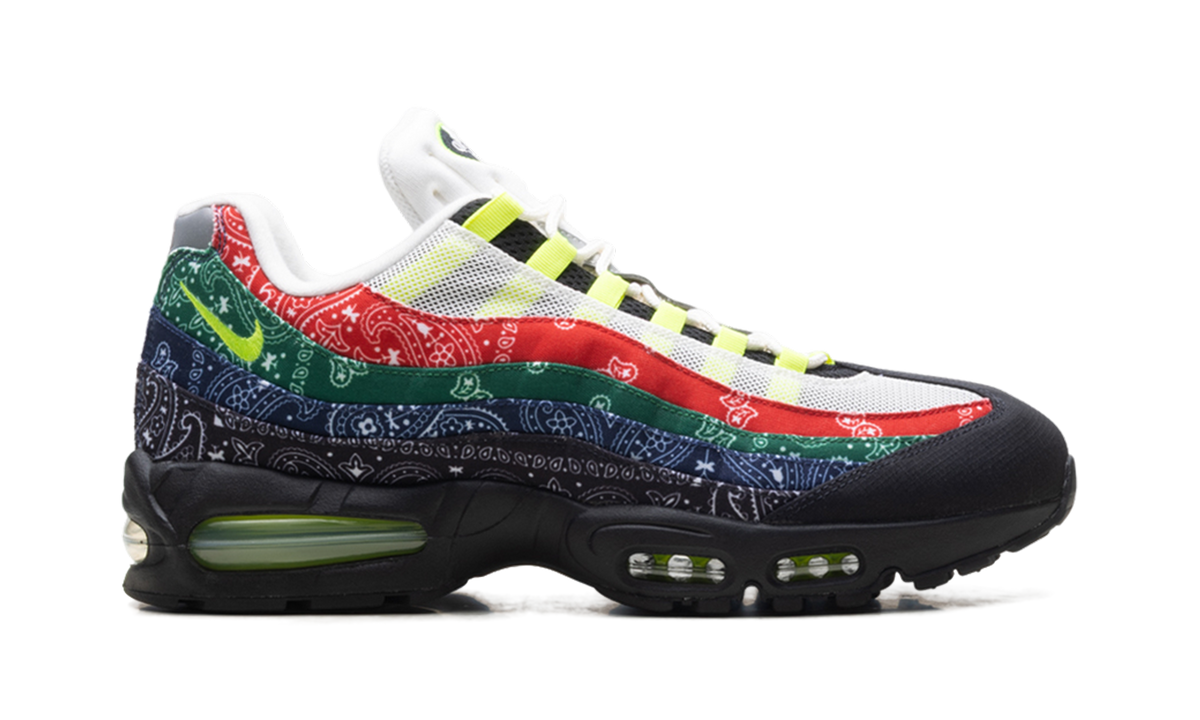 "Paisley Bandana" Air Max 95 IQ0620 100 - product image from the listing.