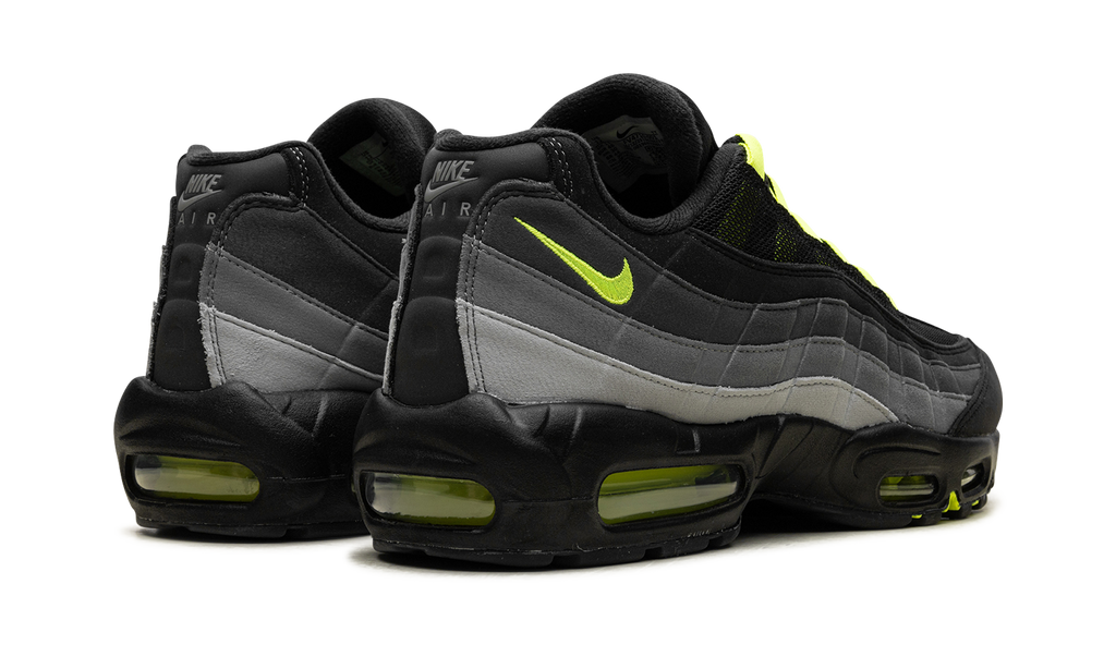 "Black Neon" Air Max 95 FV4710 001 - product image from the listing.