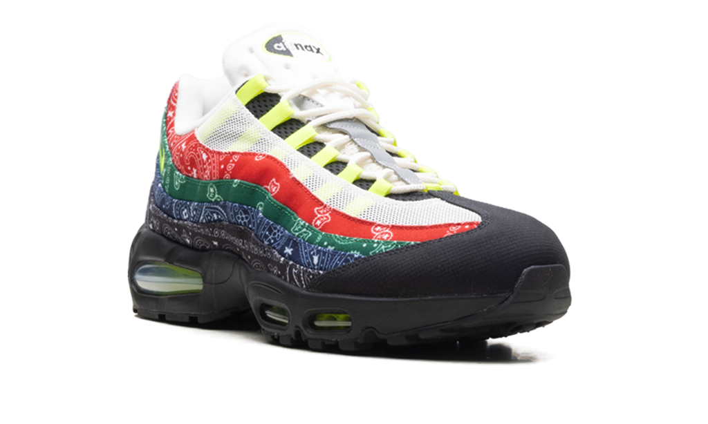 "Paisley Bandana" Air Max 95 IQ0620 100 - product image from the listing.