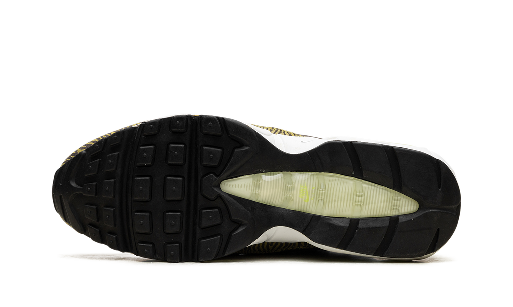 "Newsprint" Air Max 95 Premium 599425 001 - product image from the listing.