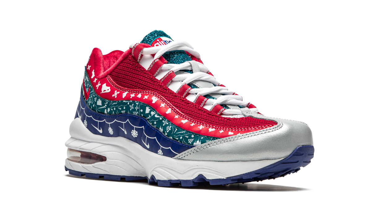 "Christmas Sweater" Air Max 95 GS CT1593 100 - product image from the listing.