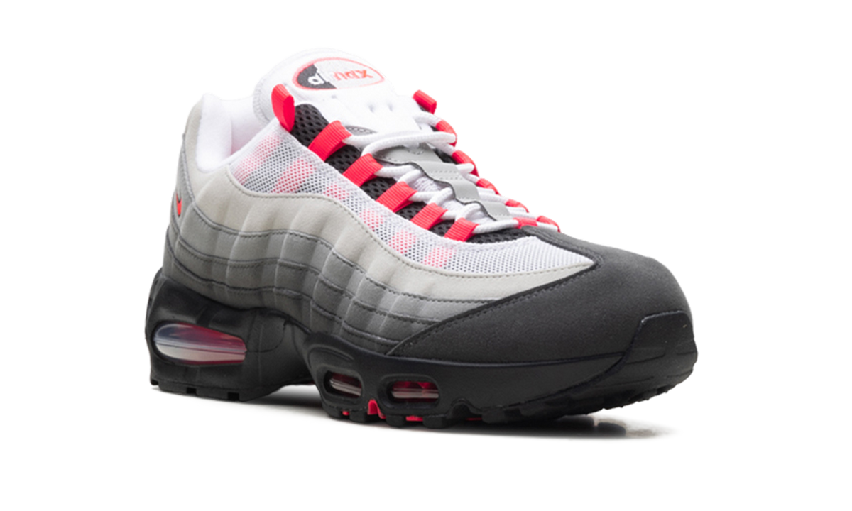 "Big Bubble Solar Red 2.0 (2025)" Air Max 95 IM7410 001 - product image from the listing.