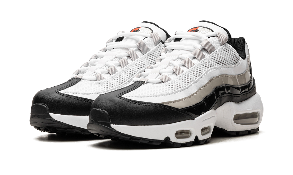 Women's AIR MAX 95 "Light Iron Ore / Black Patent" DR2550 100 - product image from the listing.